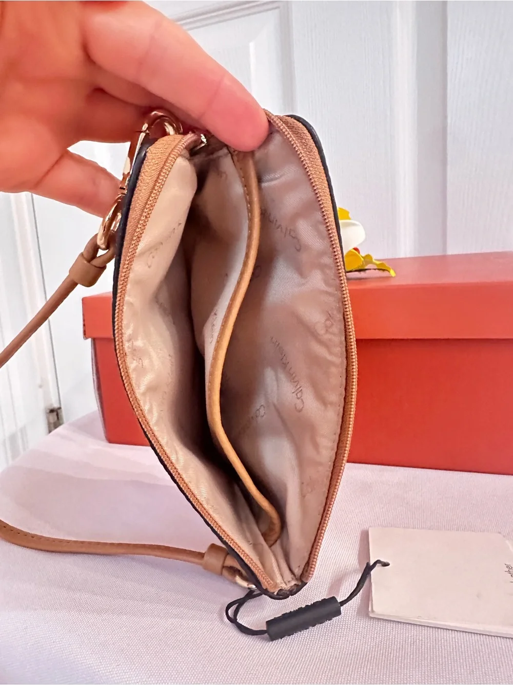 CALVIN KLEIN ~ Multi-Tone Tan and Metallic Panel Pebble & Suede Leather Wristlet